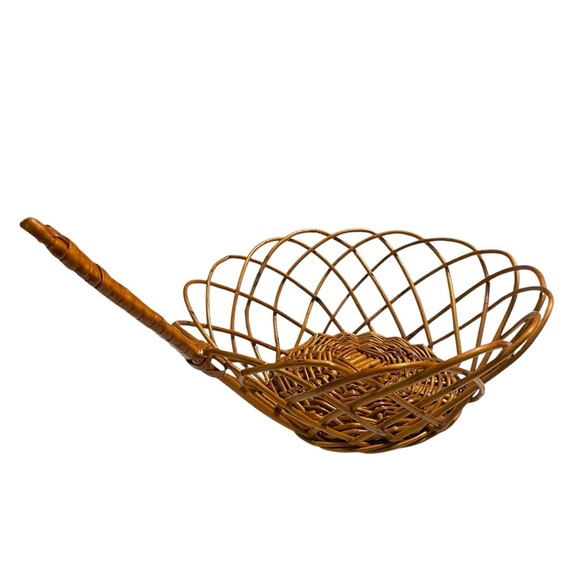 VINTAGE! Boho Natural Woven Round Wicker Fruit Basket With Handle Yugoslavia - Picture 7 of 12